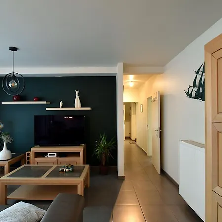 Oud Klooster 0001 In * De Haan